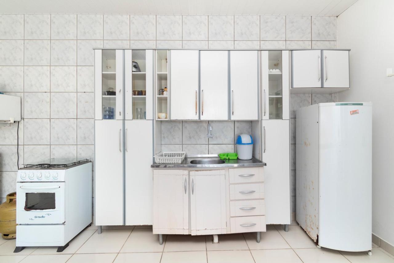 ボンビーニャスResidencial Ipe Amareloアパートメント エクステリア 写真