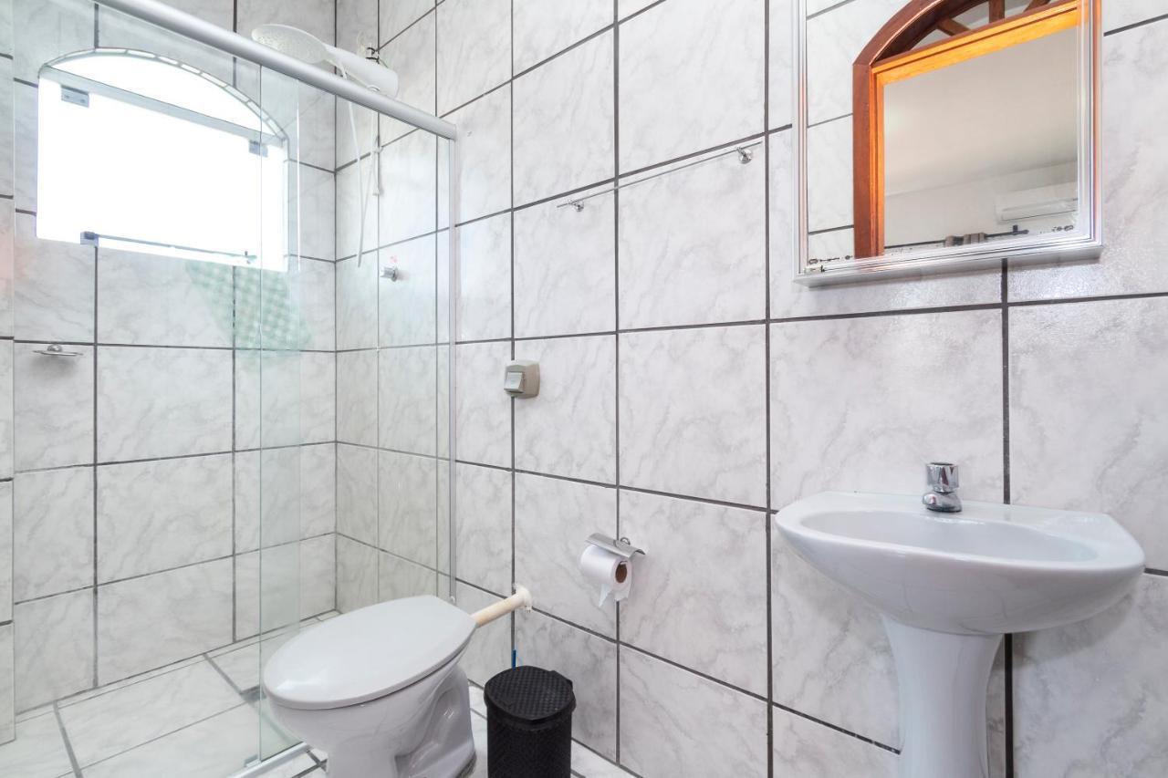 ボンビーニャスResidencial Ipe Amareloアパートメント エクステリア 写真