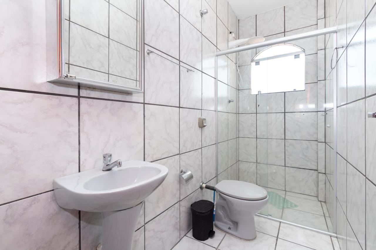 ボンビーニャスResidencial Ipe Amareloアパートメント エクステリア 写真
