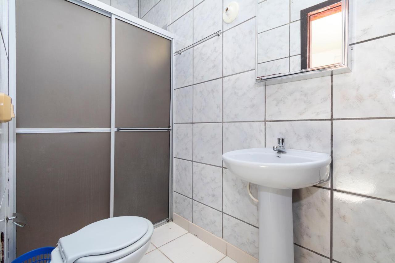 ボンビーニャスResidencial Ipe Amareloアパートメント エクステリア 写真