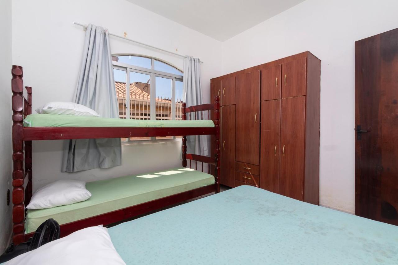 ボンビーニャスResidencial Ipe Amareloアパートメント エクステリア 写真