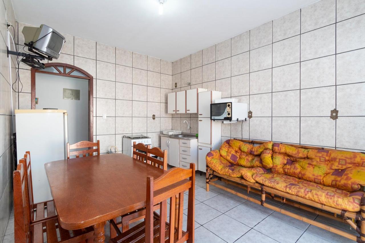 ボンビーニャスResidencial Ipe Amareloアパートメント エクステリア 写真