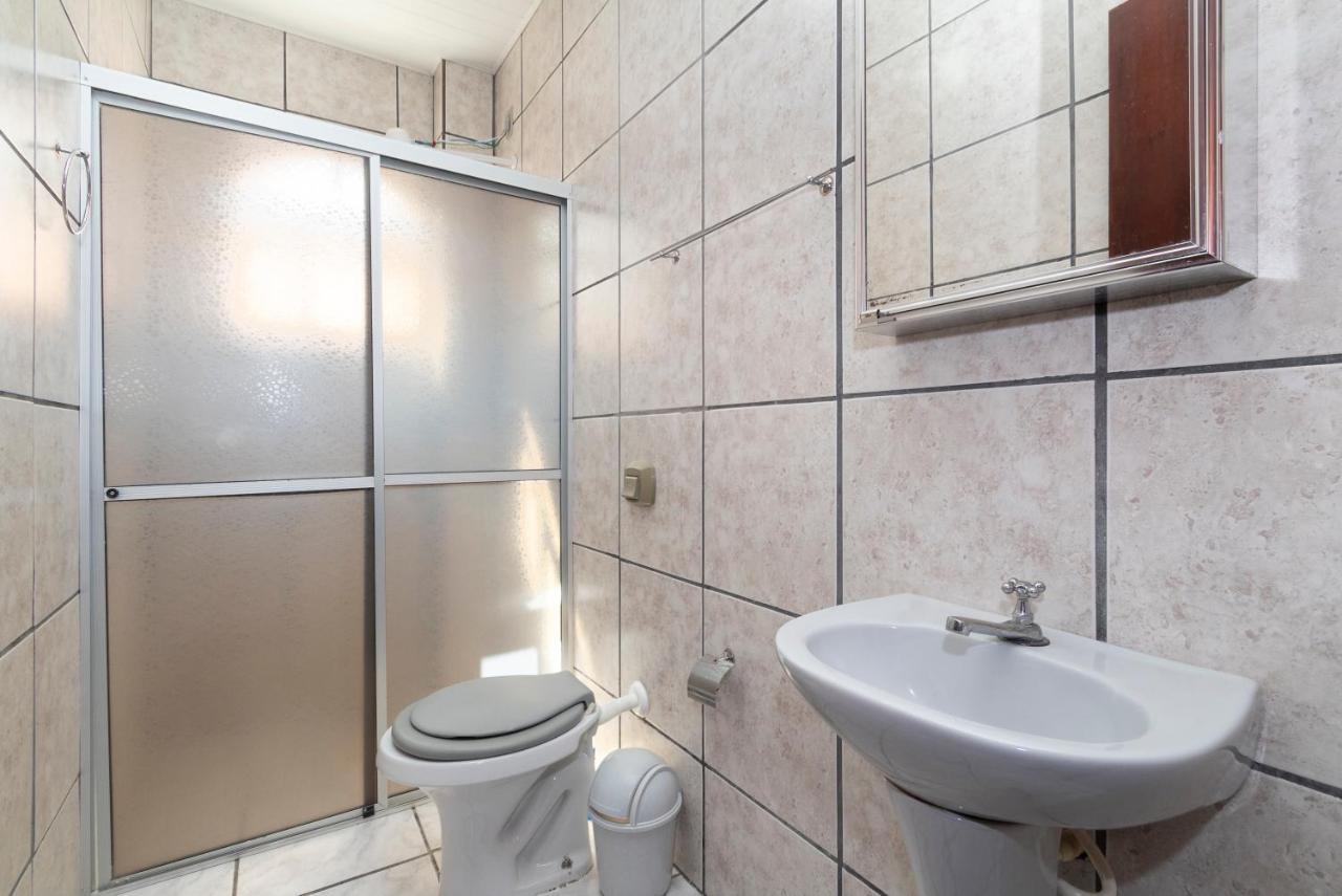 ボンビーニャスResidencial Ipe Amareloアパートメント エクステリア 写真
