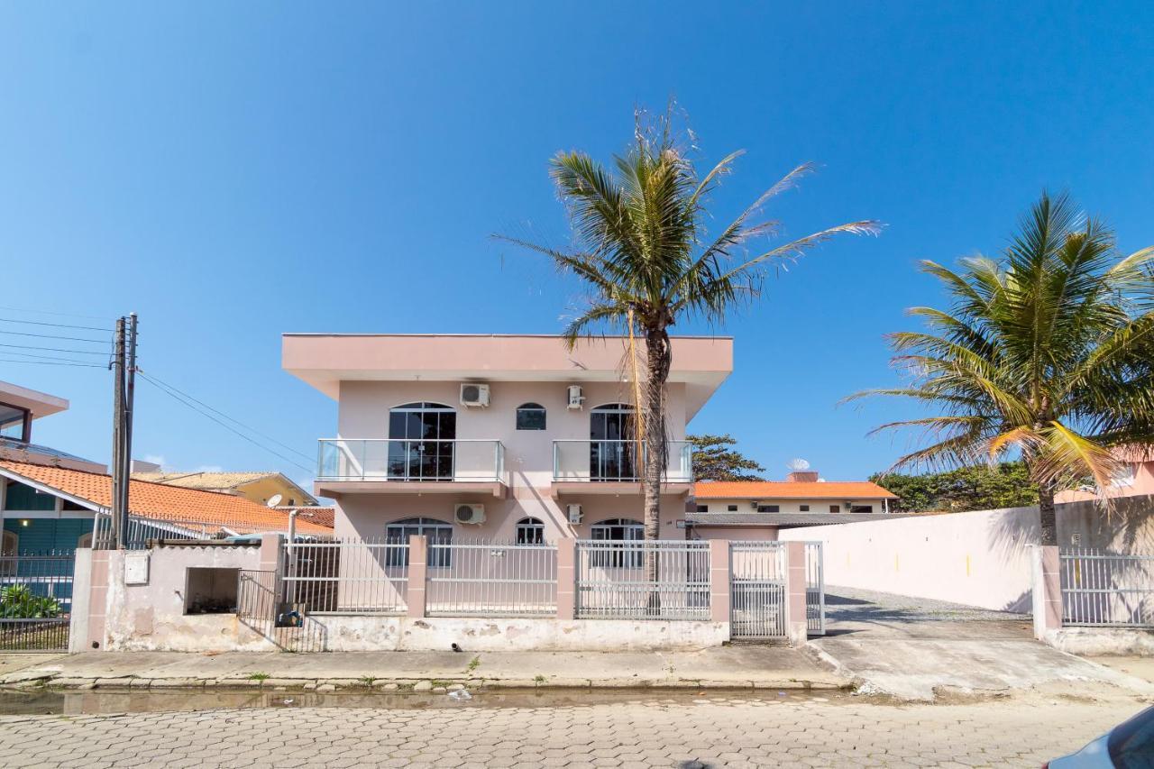 ボンビーニャスResidencial Ipe Amareloアパートメント エクステリア 写真