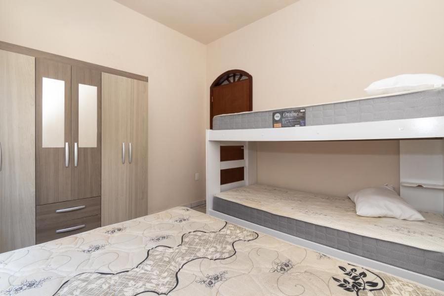 ボンビーニャスResidencial Ipe Amareloアパートメント エクステリア 写真