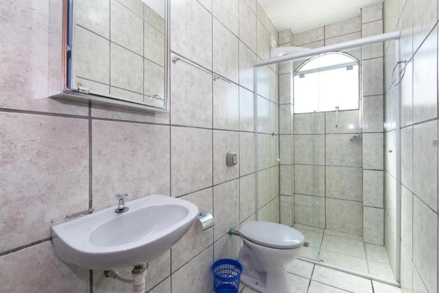 ボンビーニャスResidencial Ipe Amareloアパートメント エクステリア 写真