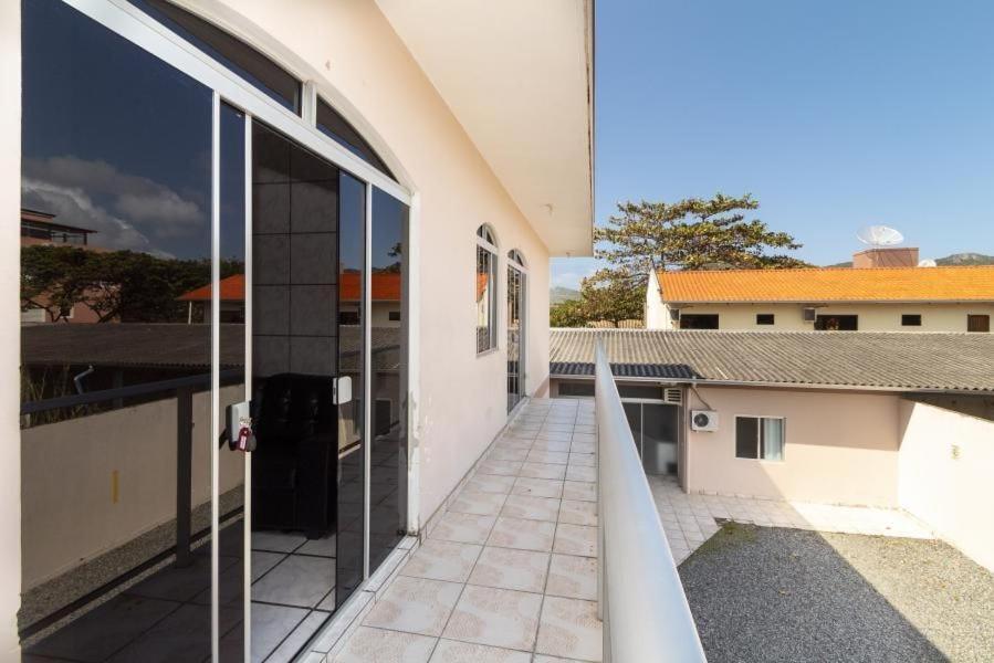 ボンビーニャスResidencial Ipe Amareloアパートメント エクステリア 写真