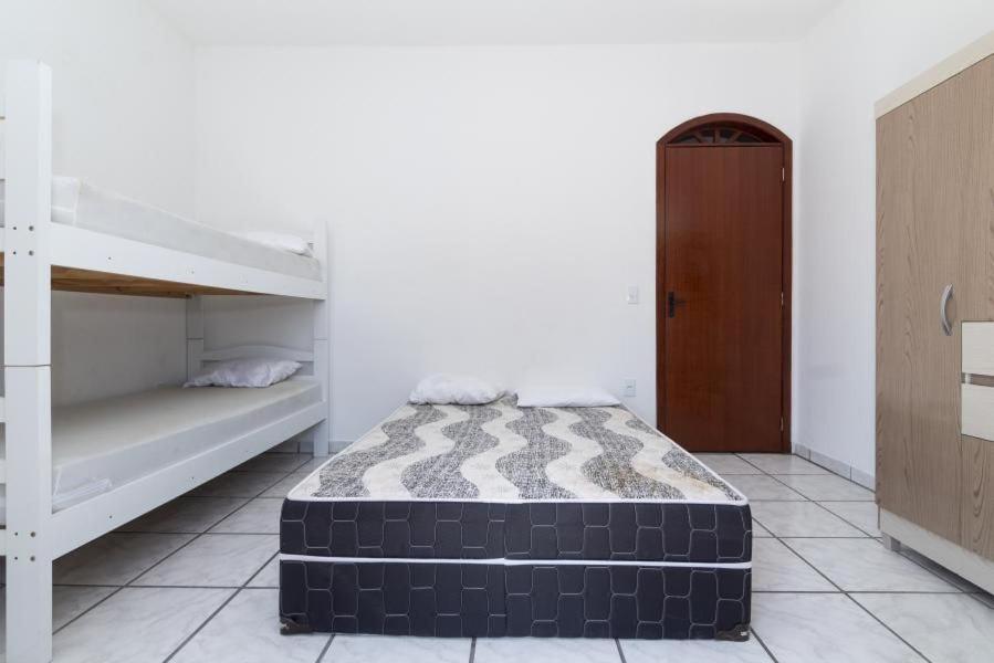 ボンビーニャスResidencial Ipe Amareloアパートメント エクステリア 写真