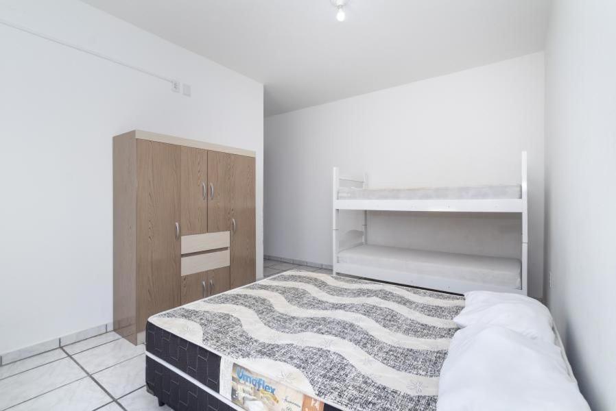 ボンビーニャスResidencial Ipe Amareloアパートメント エクステリア 写真